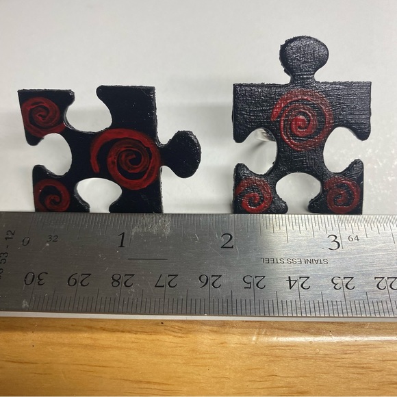 Bundle, Two (2) Rings Jigsaw Saw Horror Movie Franchise - Picture 3 of 7